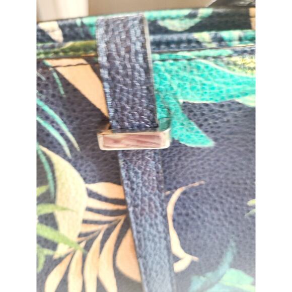 Vince Camuto Leather Top Zip Saffiano Floral Print Didi Tote Tropical Designer - Picture 2 of 16